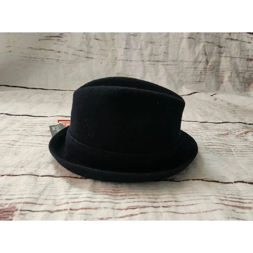 Kangol‎ Wool Player Size Small NWT